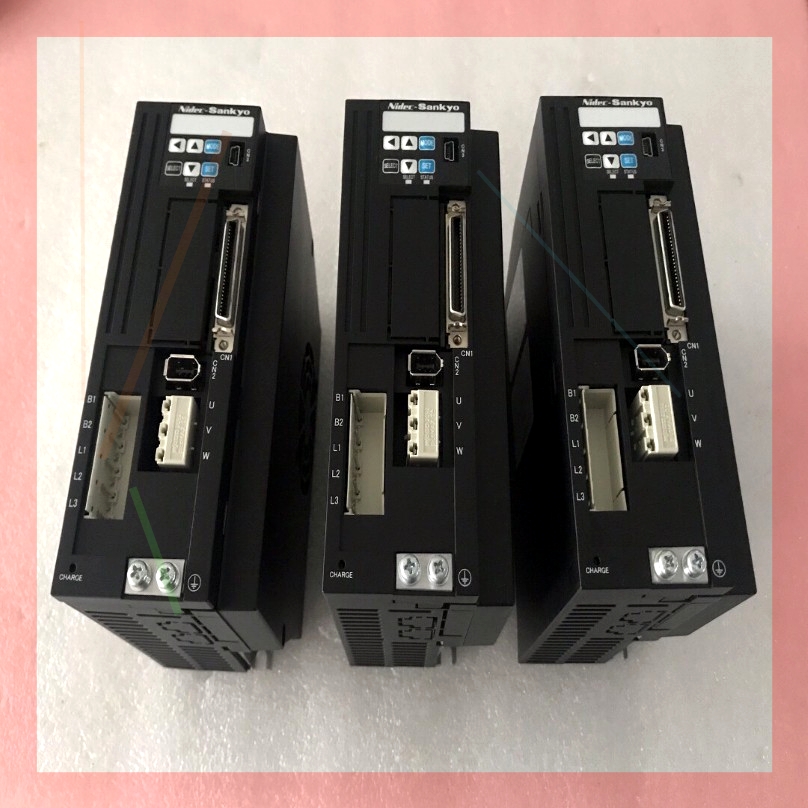 询价!Sankyo三协1kw伺服电机驱动器DA24A11 驱动 D
