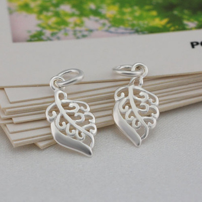 S925纯银幸运雕花叶子 叶片吊坠 DIY手链银饰耳环饰品配件