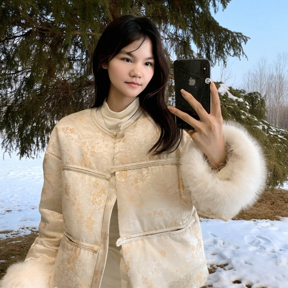 MSTUDIO漫莎-国风提花分割精致外套袖口毛毛保暖羽绒服外套rc6565