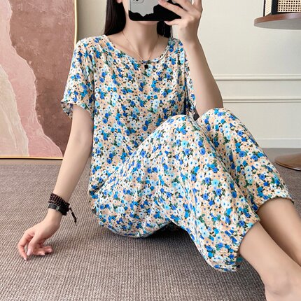 时尚妈妈棉绸套装女可外穿夏季薄款花色收腰上衣休闲九分裤两件套