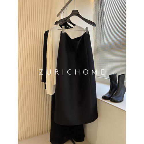 一片式百搭前开叉黑色丝羊毛半裙