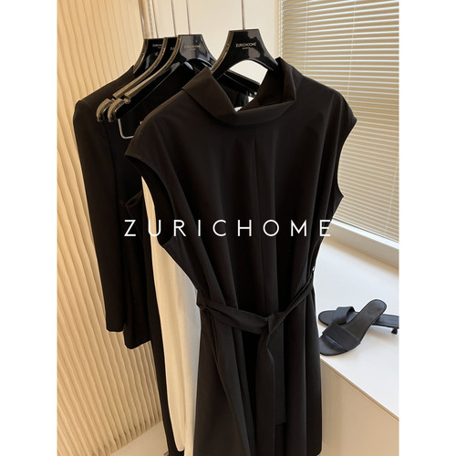 黑色半高领系带短袖气质连衣裙