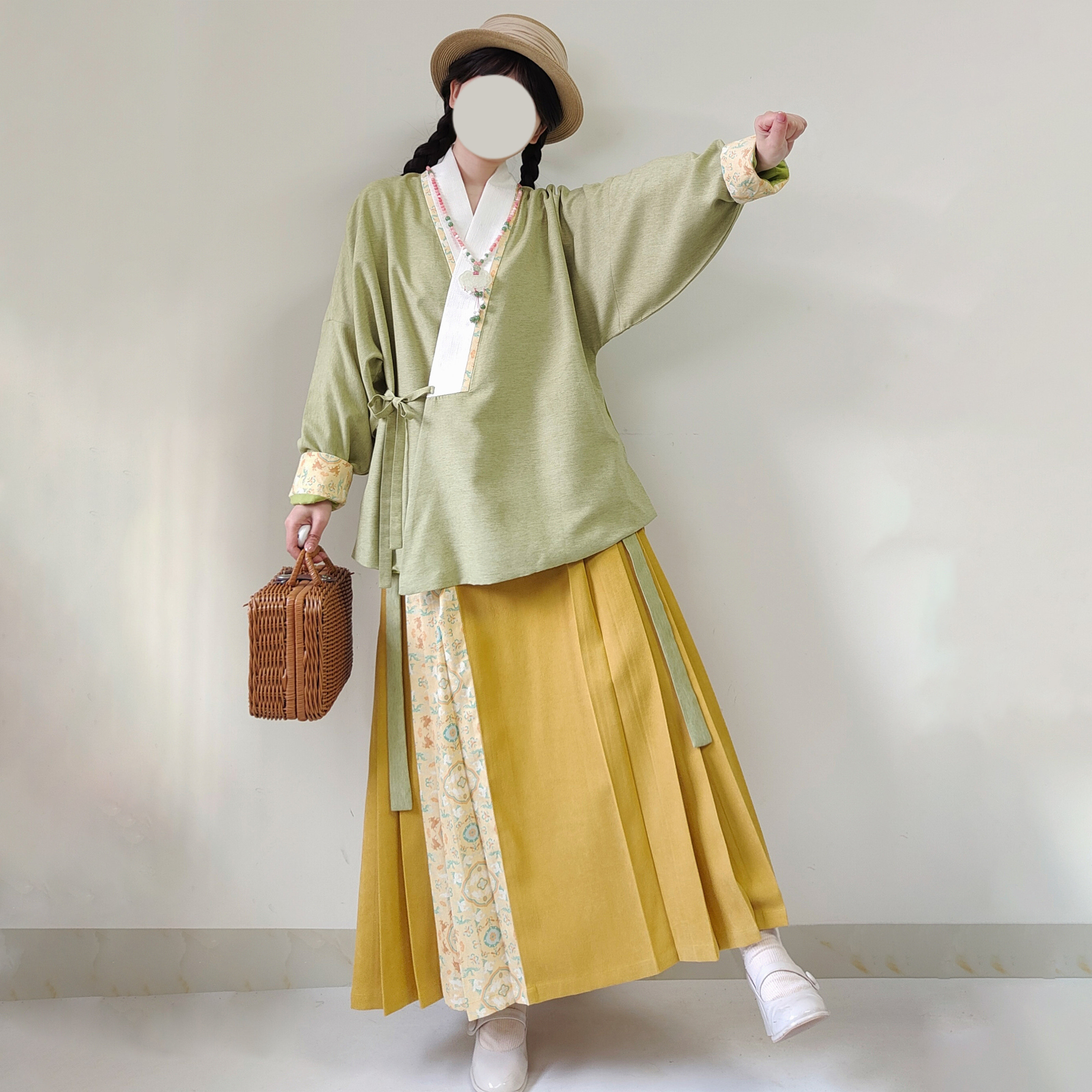 【观止织造｜暖莺】明制汉服对穿交短袄马面裙绿色日常通勤文艺风