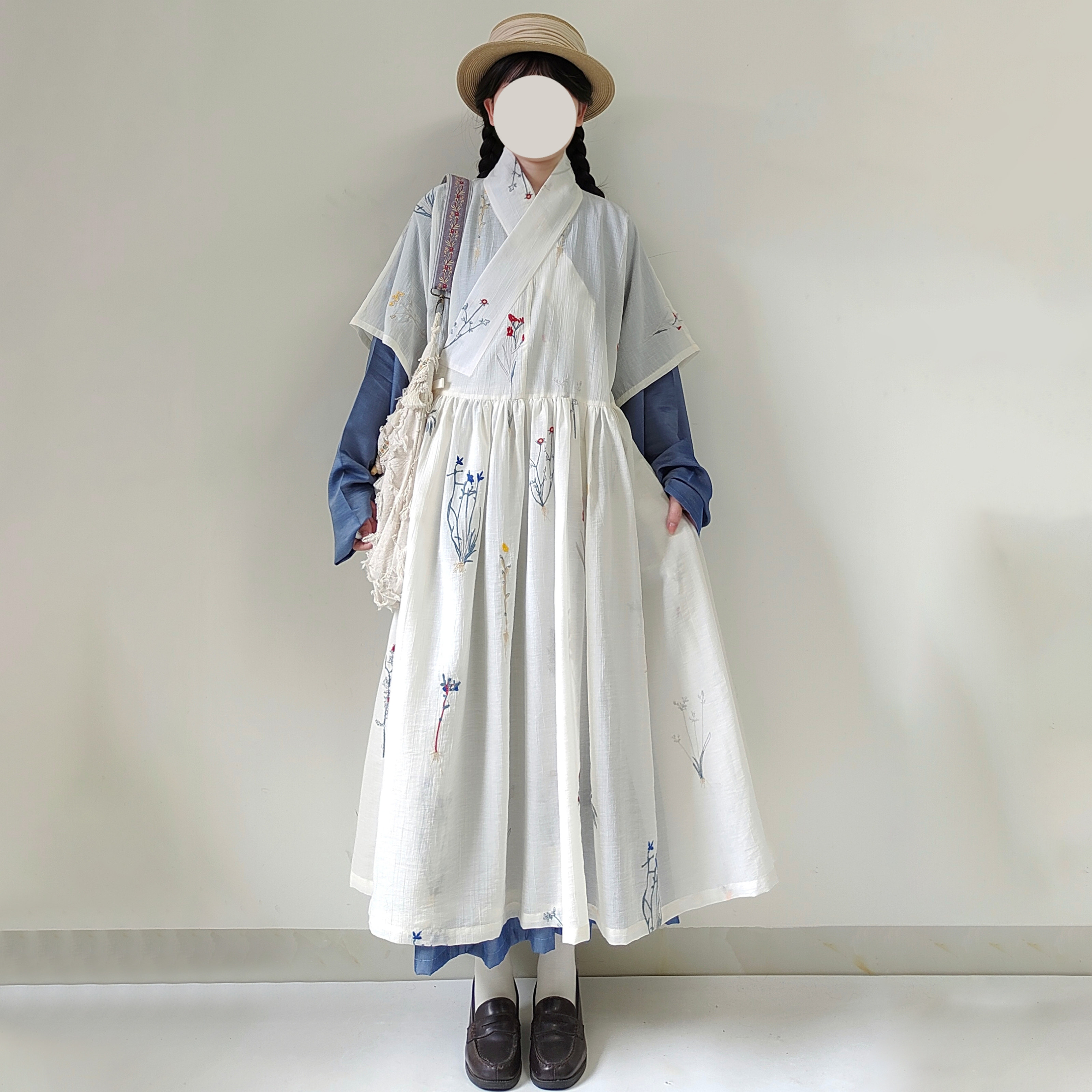 【观止织造｜森树贴里】明制汉服半袖搭护罩裙满绣天丝日常风森系图片