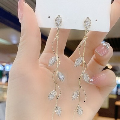 9999纯银螺旋叶子耳环