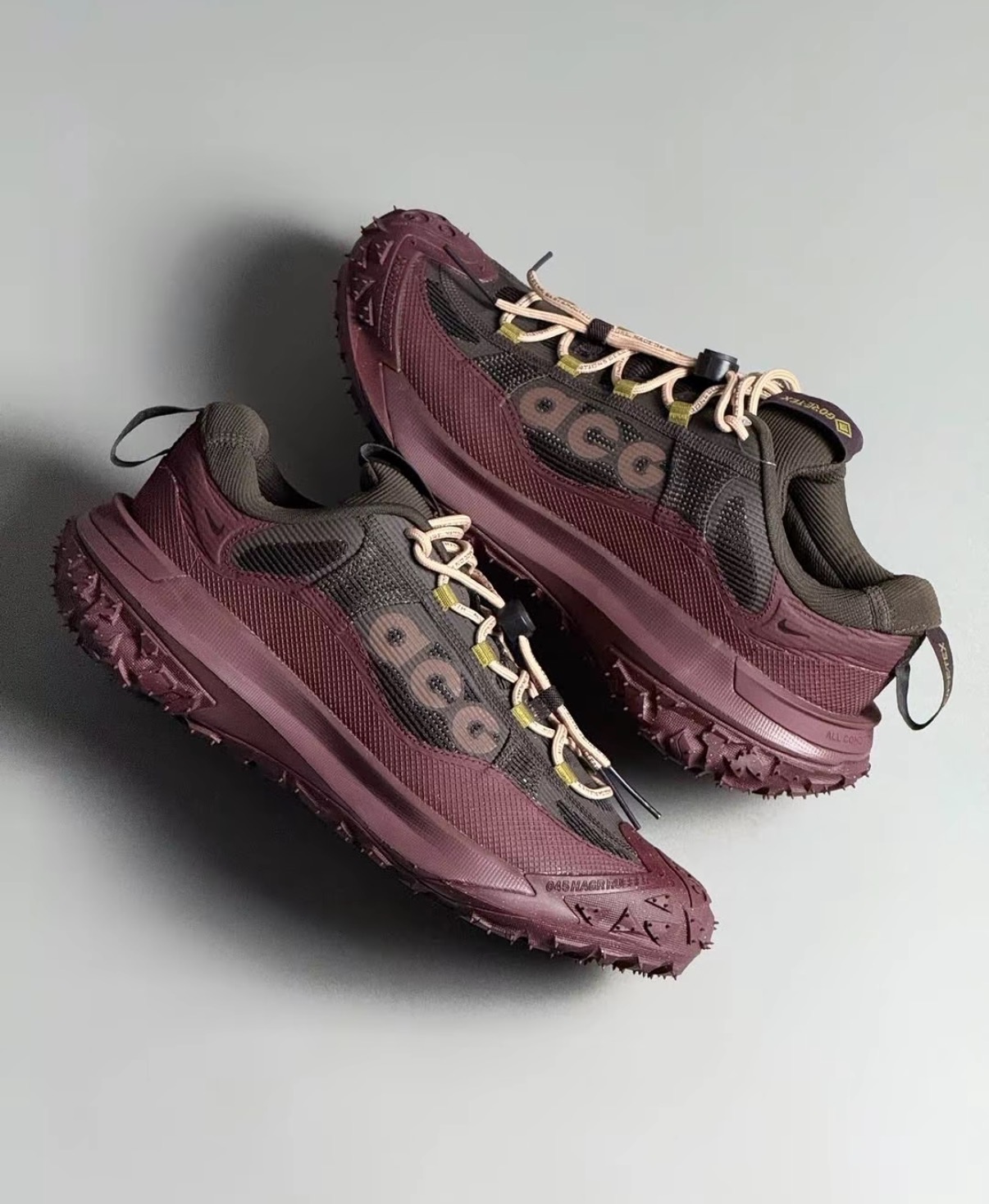 NikeACG MountainGore-Tex机能户外防水徒步运动休闲鞋HF6245-200