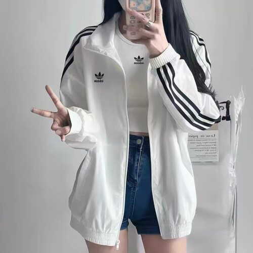adidas originals Stag Track 休闲简约百搭连帽夹克外套KB1944