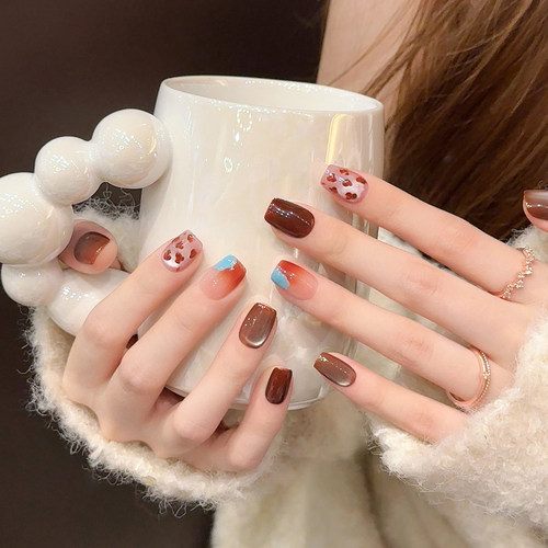 琥珀晕染豹纹手工美甲穿戴甲短款