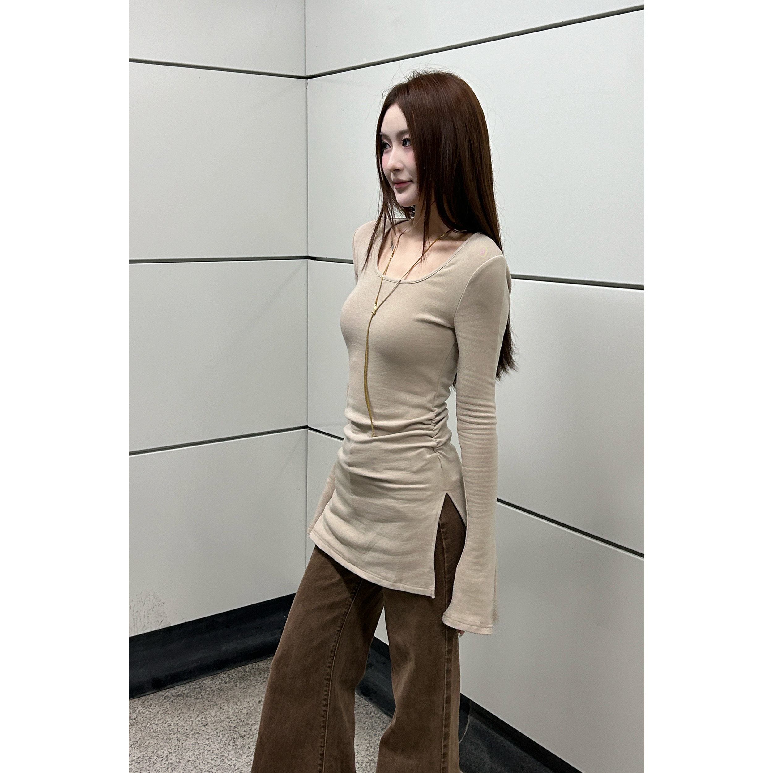 三十八 韩版秋冬新款开叉长袖修身显瘦U领中长款打底内搭上衣T恤,女装/女士精品,T恤,淘宝优惠券,粉丝福利购,淘宝优惠卷