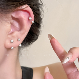 超闪耳骨钉医用钛钢马蹄环耳钉轻奢高级感睡觉耳环独特耳圈耳饰女