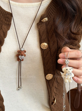 卡通可爱丝绒小熊抽拉项链女款轻奢小众高级感毛衣链秋冬长款配饰