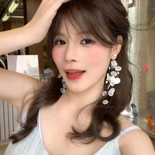 原创！超仙珍珠贝壳流苏耳钉耳夹海边度假风耳环女独特方圆脸耳饰 - 封面