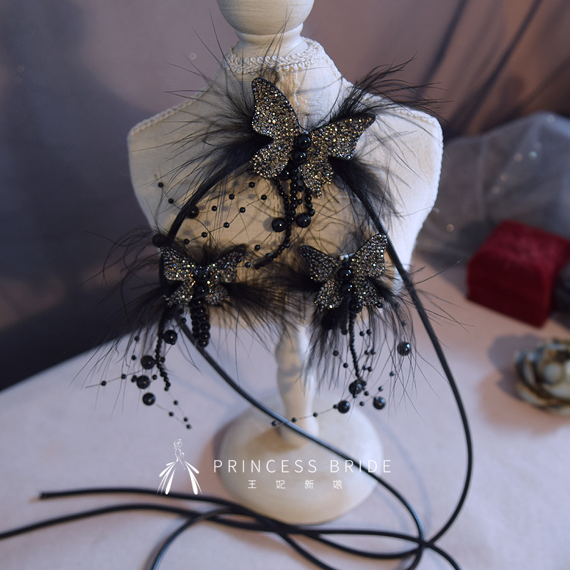 个性黑色闪钻羽毛蝴蝶项链耳夹