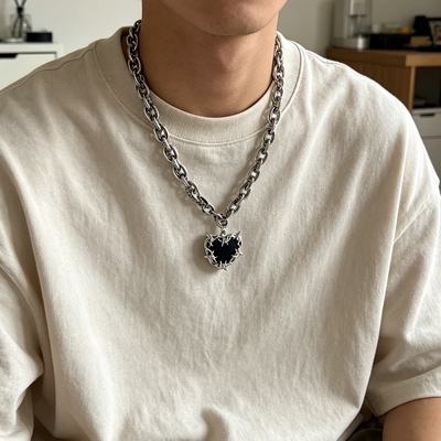 黑色荆棘爱心Y2K拼接项链男女