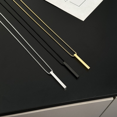 钛钢光面立体小长条项链男士吊坠