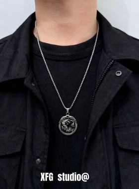 中国龙圆牌项链男女锁骨链钛钢链