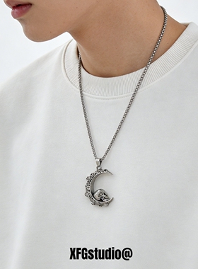欧美月亮骷髅头项链男士个性朋克