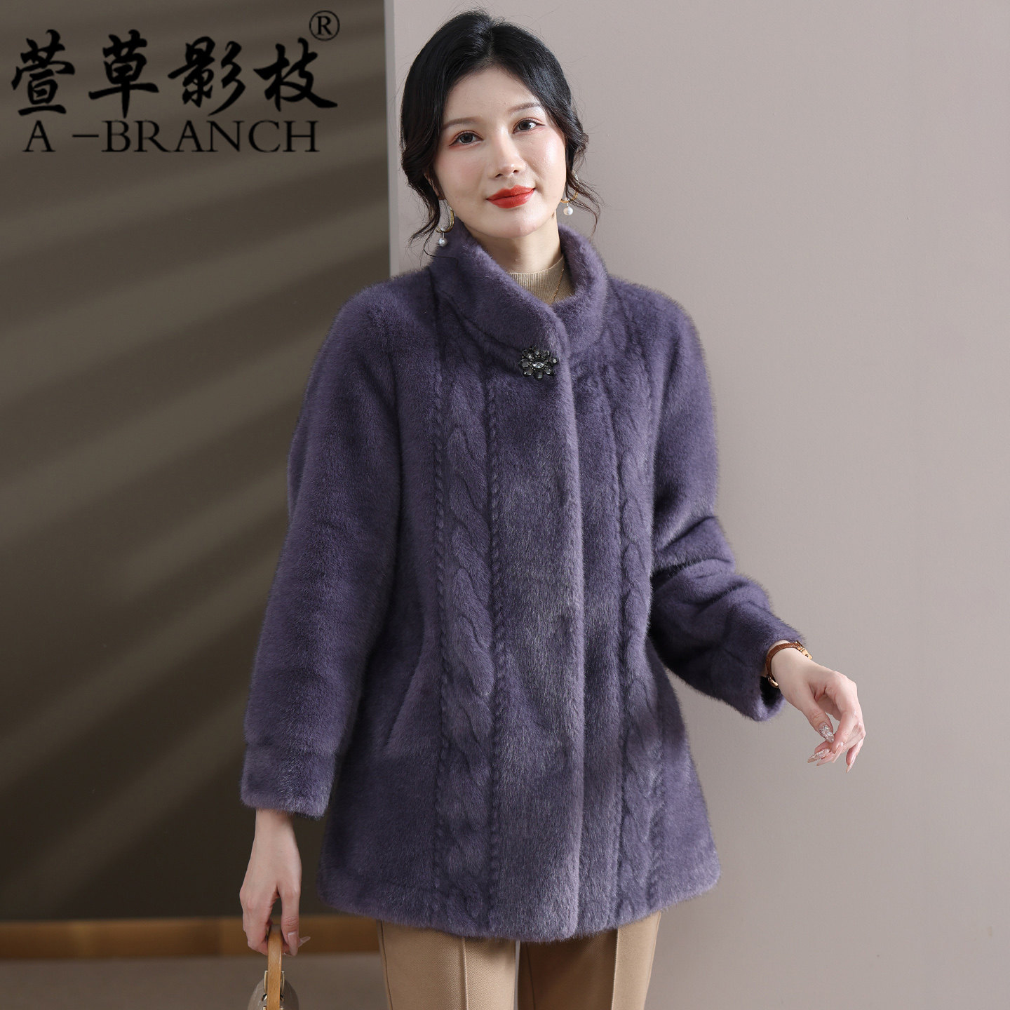 中年妈妈冬装仿水貂绒外套2025新款中老年女高贵夫人加厚毛呢大衣