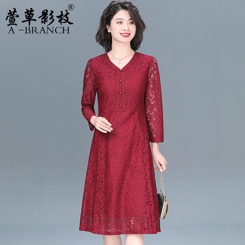 时尚妈妈春装连衣裙2026新款中老年女装高贵洋气喜婆婆结婚礼裙子