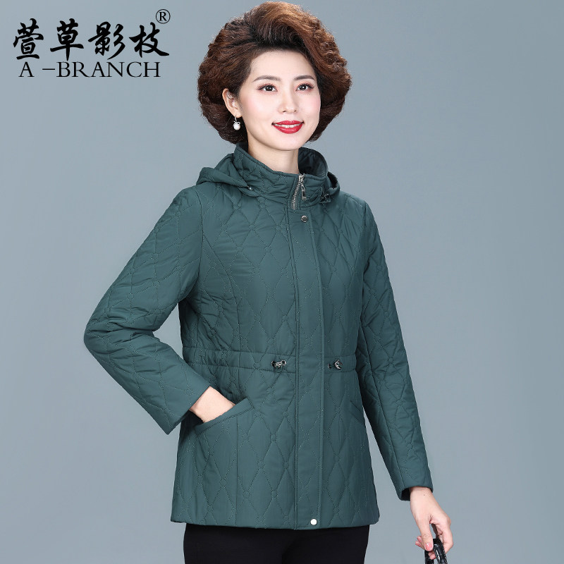 小个子妈妈秋冬装外套中年女薄款棉服洋气短款小棉袄中老年人棉衣