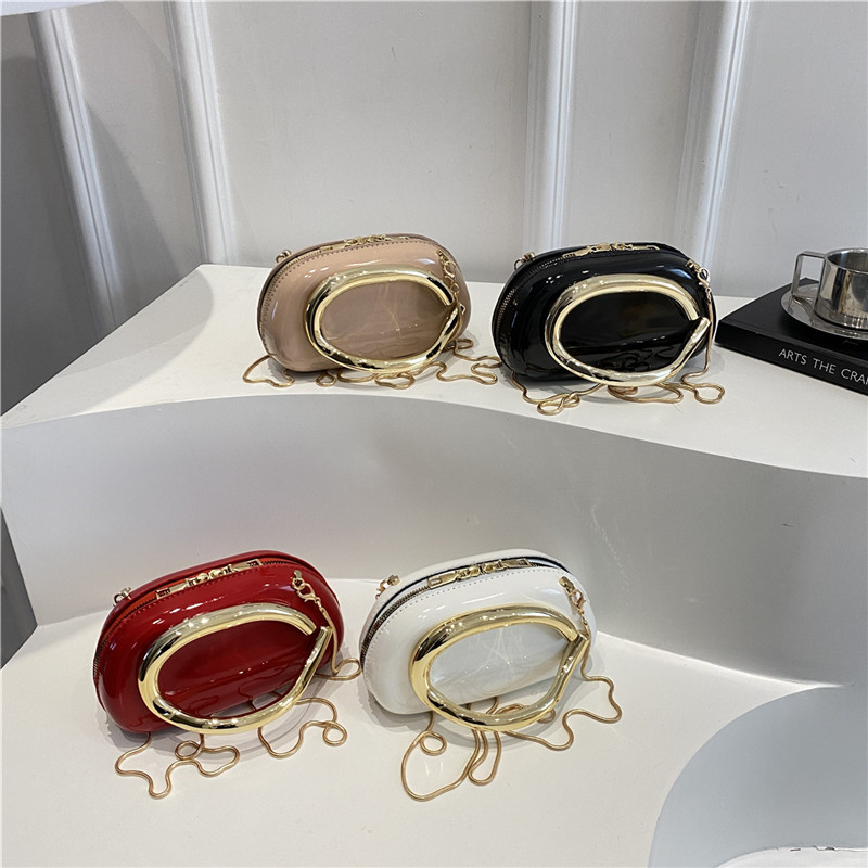 芊舒祺2025新款时尚金属手挽包椭圆形链条斜跨晚宴时尚链条小方包