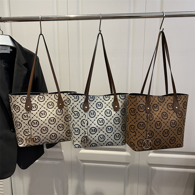 芊舒祺2026新款高级感简约印花托特包女大容量百搭通勤单肩手提包