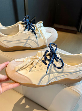 跟高2.5设计感小众德训鞋女款2026新款春季银色不累脚户外休闲鞋