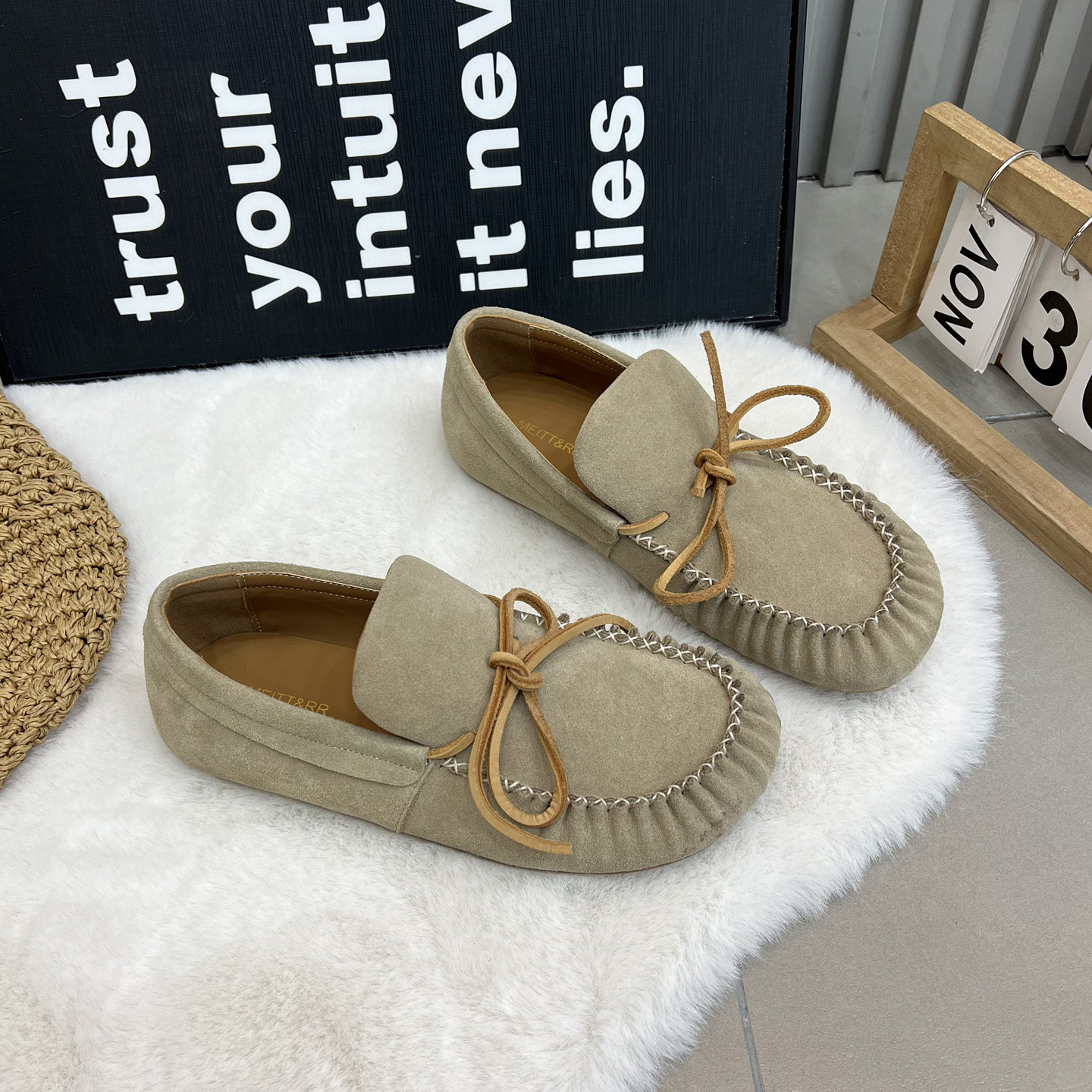 真皮磨砂皮圆头蝴蝶结平底乐福鞋女懒人一脚蹬时尚休闲单鞋豆豆鞋,女鞋,乐福鞋（豆豆鞋）,淘宝优惠券,粉丝福利购,淘宝优惠卷