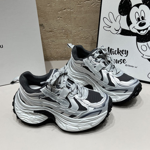 厚底增高老爹鞋女早春炸街欧货潮流配阔腿裤小个子增高女鞋运动鞋