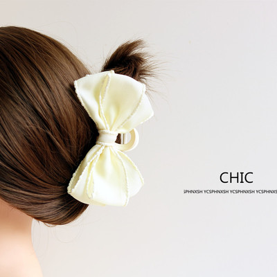 chic白色蕾丝蝴蝶结抓夹