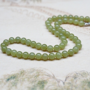 一口青提 新疆若羌黄口料和田玉牛油果8毫米56颗圆珠项链女