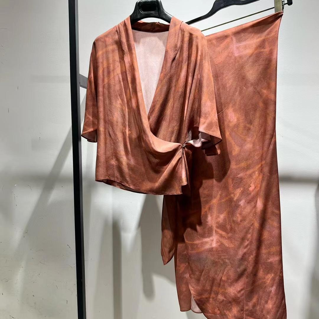 真丝2025秋季新款时尚套装