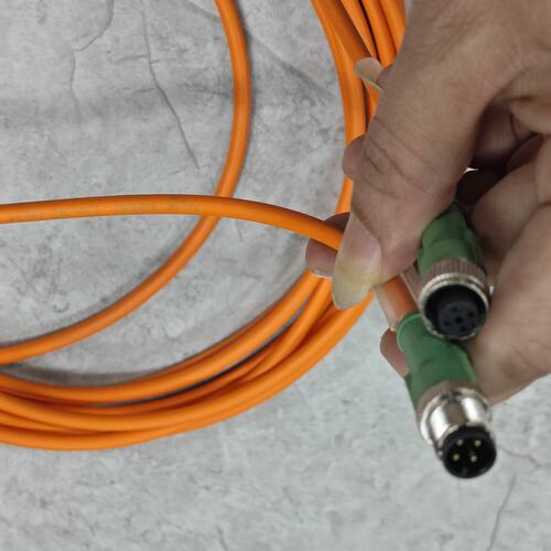 IO连接线1086243SAC-5P-M12MS/50-PUR SHSAC-5P-M12MS/20-PUR SH