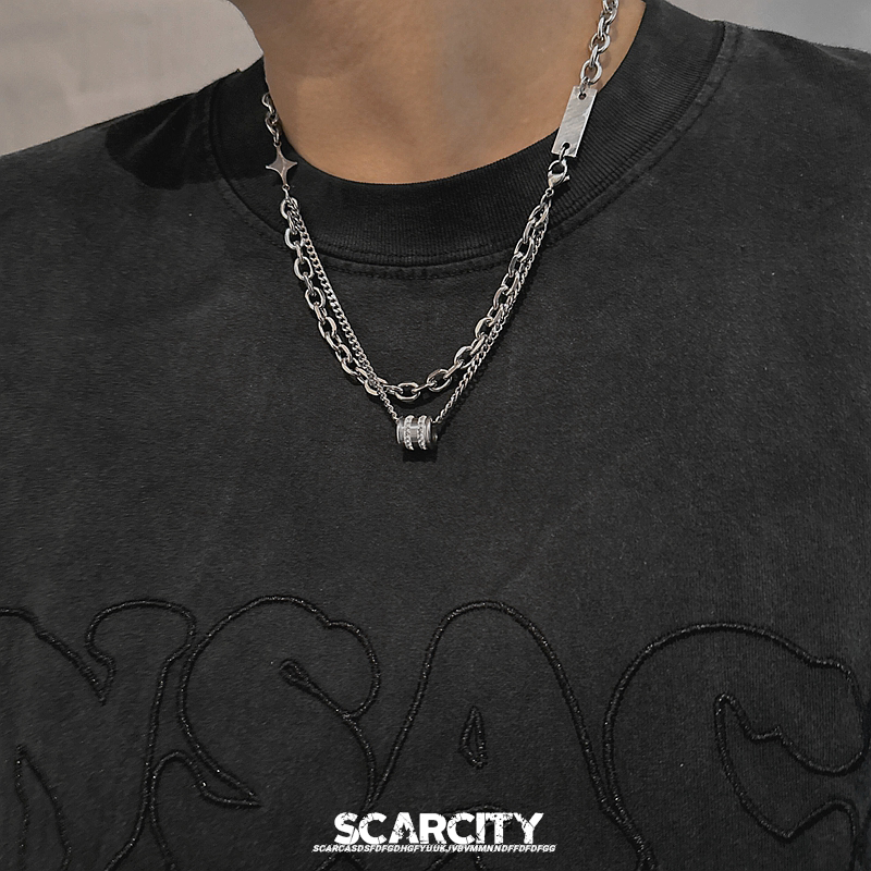 双层叠戴镶钻转运吊坠钛钢项链男嘻哈潮酷高级感锁骨链百搭配饰