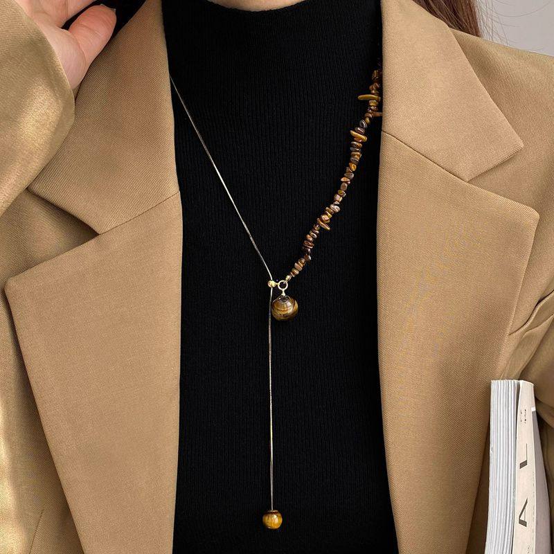 美拉德虎眼石秋冬毛衣项链高级感轻奢长款毛衣链百搭女款2025新款