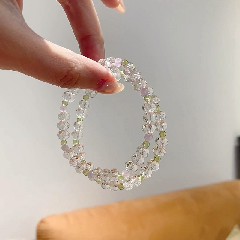 2025年新款串珠精致手链百搭彩色显白手串小众高级感混色手饰女