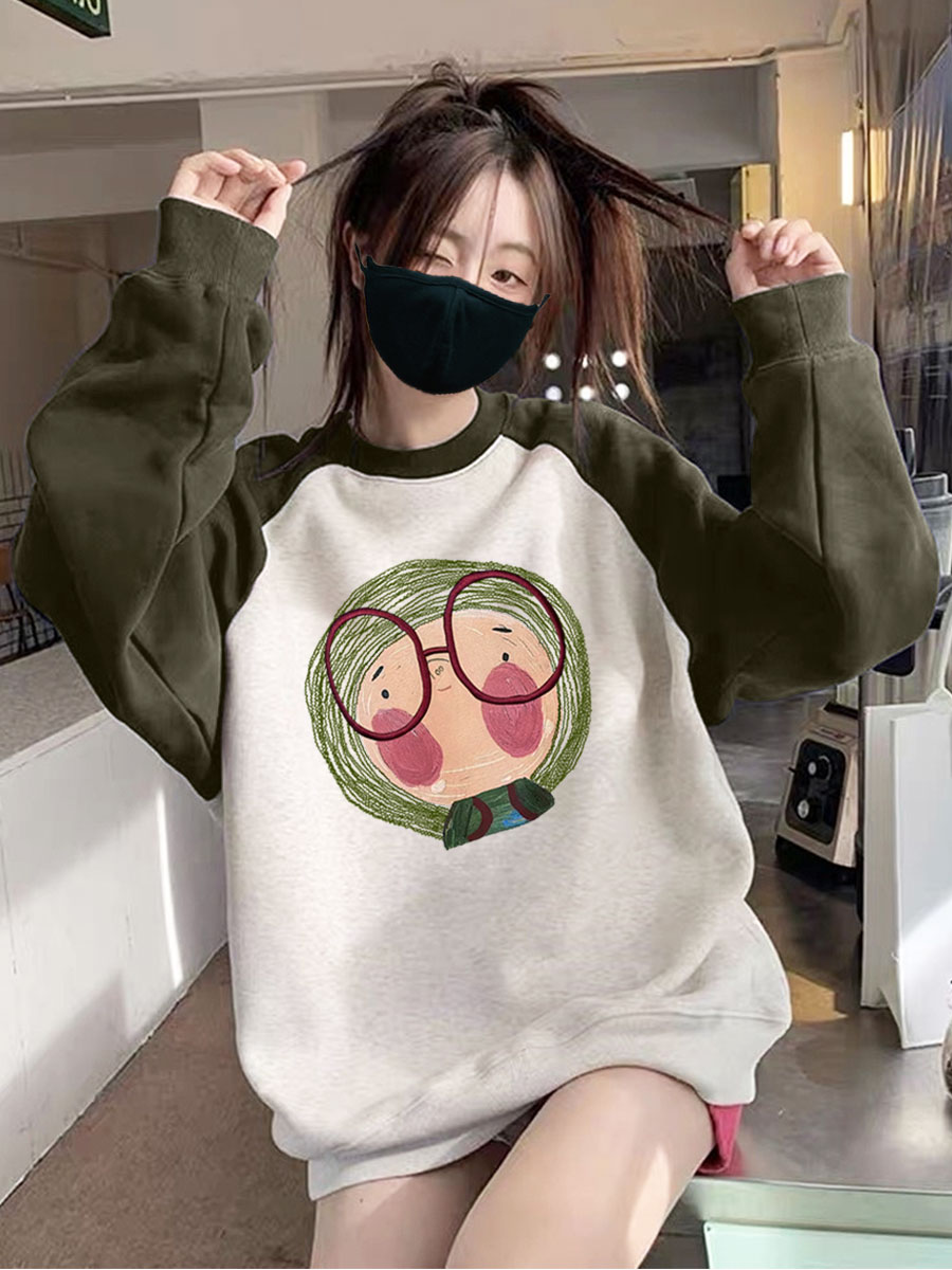 2025新款春秋冬大眼镜娃娃薄款拼色插肩长袖套头卫衣女加绒中长款