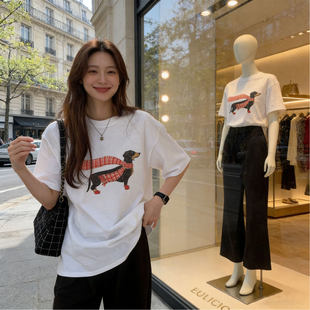 白色上衣2026新款夏季韩版红格子围巾狗卡通潮大版宽松t恤女短袖