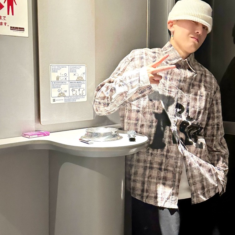 VCZHOU  复古喷印字母印花格子衬衫男女宽松衬衣痞帅街头情侣上衣