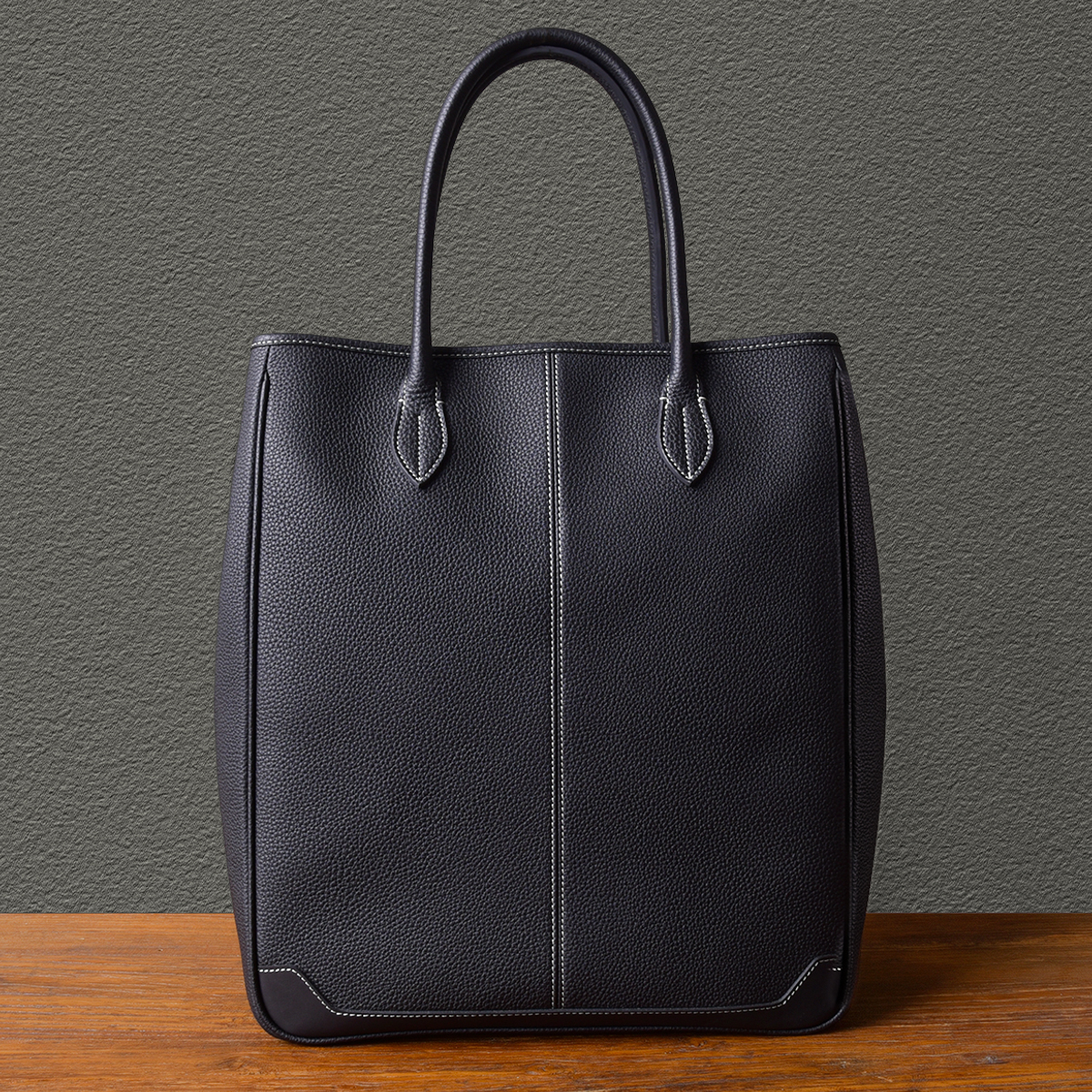 二十四街日系竖款牛皮托特包