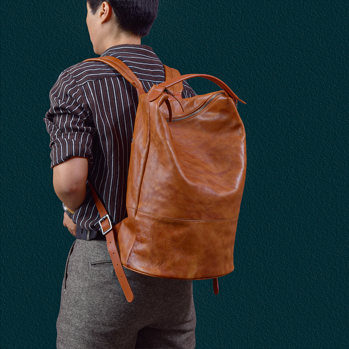 二十四街复古手工擦色高级感男士真皮双肩包旅行背包牛皮休闲男包