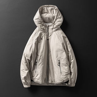 小众A字版廓形连帽短款羽绒服男 冬季宽松圆弧下摆白鸭绒工装外套