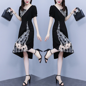 RM8696#设计感赫本风2022夏季新款胖MM遮肉显瘦通勤气质短袖连衣裙女