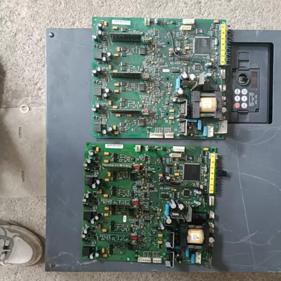 出手伟肯变大功率PC000225电源驱动板两张，成色不错，功 ~议价