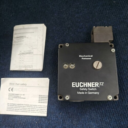 EUCHNER安士能TZ1RE024M安全开关，原装正品 ~议价