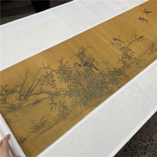 北宋 易元吉 果熟双禽图 宋画名家精品工笔花鸟动物国画高清微喷