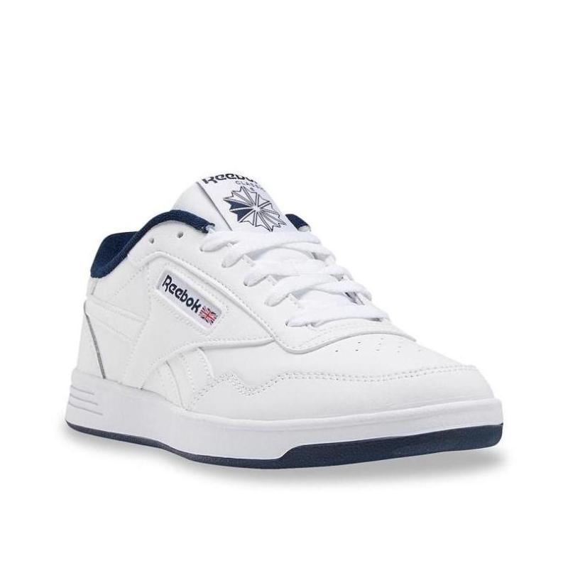 锐步皮质透气休闲板鞋