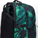 Dakine Нейлоновый вместительный и большой износостойкий портативный рюкзак для путешествий, 38