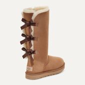 UGG女士雪地靴蝴蝶结高筒冬季 保暖棉靴东北户外甜美可爱1016434