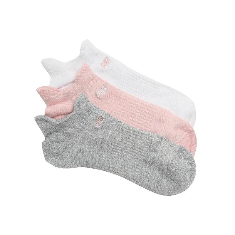 灰色透气耐磨休闲短袜